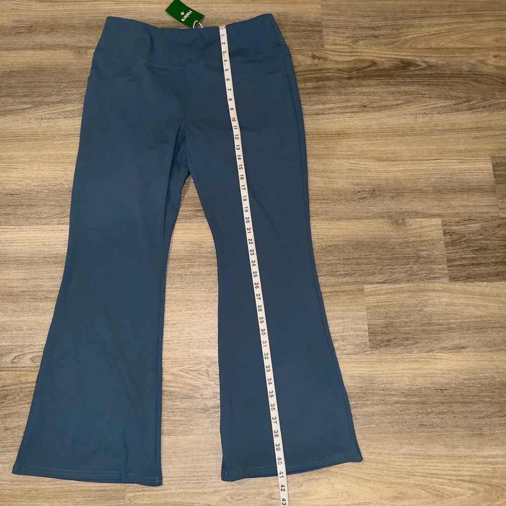 Halara High Waisted Flare Leggings Yoga Pants Blue Women's 1X NWT Stretch - Picture 4 of 8